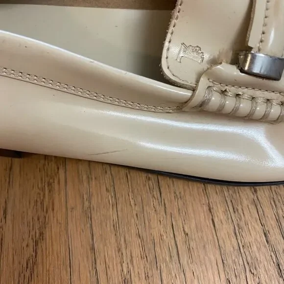 Authentic vintage JP Tod’s women’s leather loafers - Picture 9 of 9